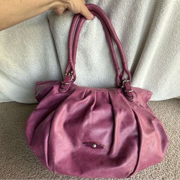 X-Large Elliott Lucca Pink Shoulder Bag with Ruched Design and Gold Hardware - Picture 1 of 15